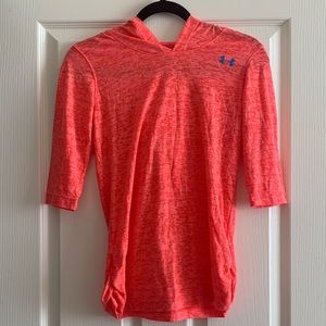 Coral under Armour shirt
